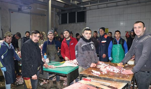 Depremzedeler için 'kurbanlık' bağışı, köyde kampanyaya dönüştü