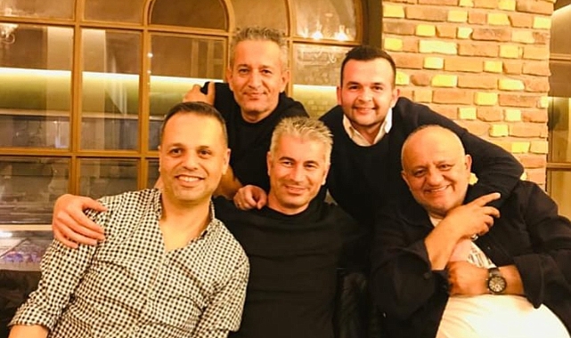 Avcu'ya sürpriz kutlama
