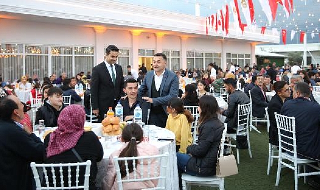 Başkan Yücel personelle iftarda buluştu