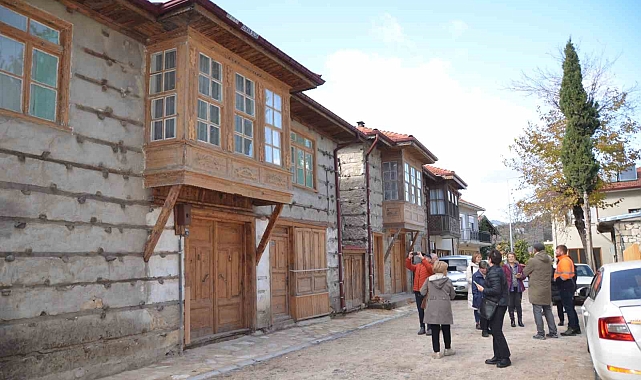 'Düğmeli evleri'yle öne çıkan Ormana'da çevre düzenlemesinin ikinci etabı tamamlandı
