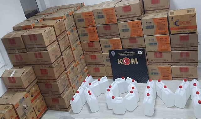 Kamyonette 2 bin litre sahte alkol ele geçirildi