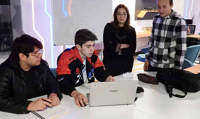 Kepezli liseliler bilim yarışması finalinde