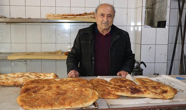 Ramazan'ın vazgeçilmezi haşhaşlı tahinli pide