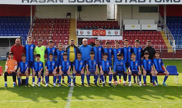 Şampiyon 14'lüklere 'profesyonel' motivasyon