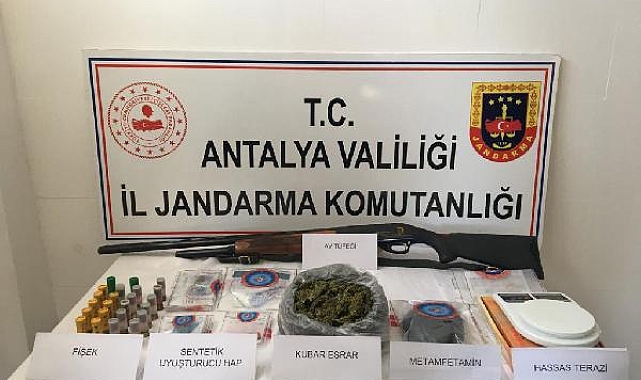 Uyuşturucu operasyonuna 20 tutuklama
