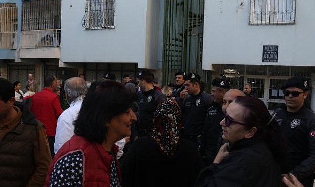 600 daireli sitedeki 'karot' tartışmasında ekipler numune almadan ayrıldı