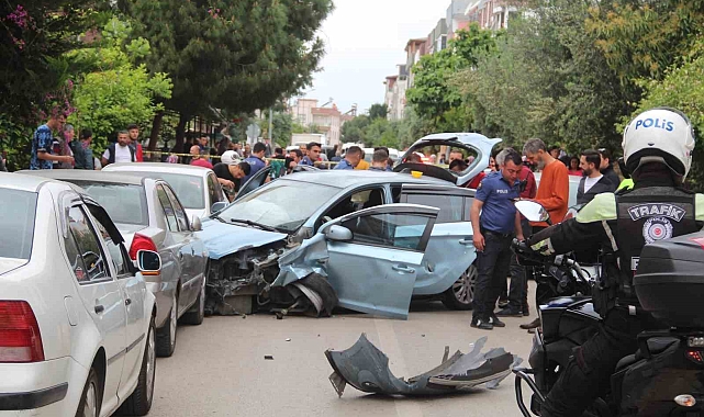 Antalya'da nefes kesen kovalamaca kazayla son buldu
