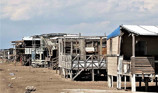 Dar gelirlinin 5 yıldızlı çardak tatili mesaisi başladı