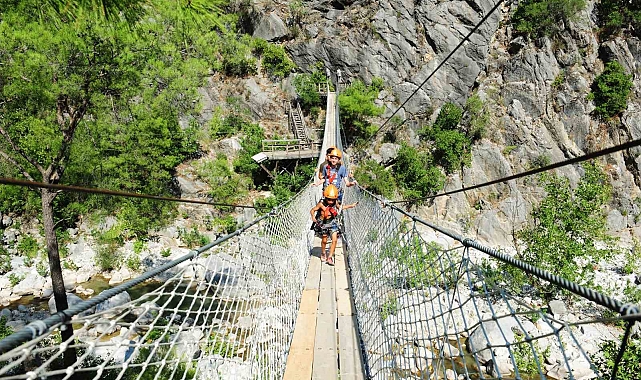 Kemer Belediyesi EMITT Fuarı'nda