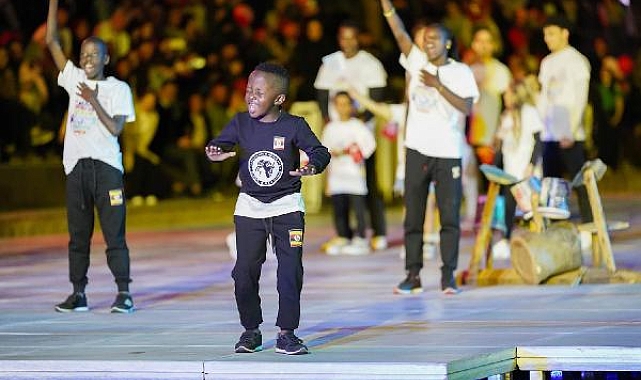 Masaka Kids Africana, Rixos'un tadını çıkardı