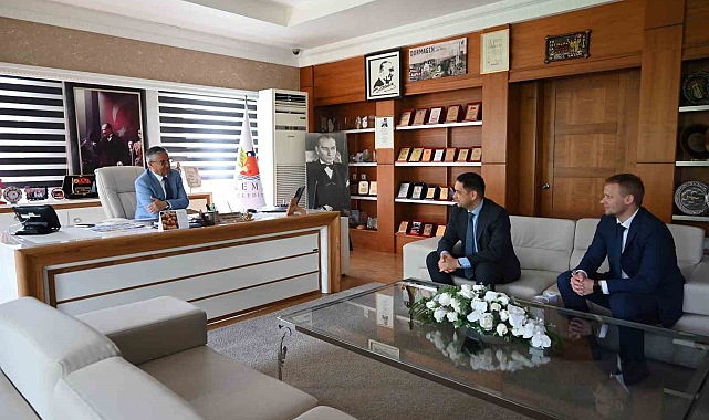 Ukrayna Antalya Konsolosu Voronin, Kemer Belediyesi'nde