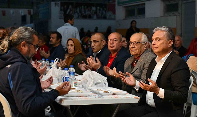 Uysal, "Ötekileştirici dili Muratpaşa'mıza sokmuyoruz"