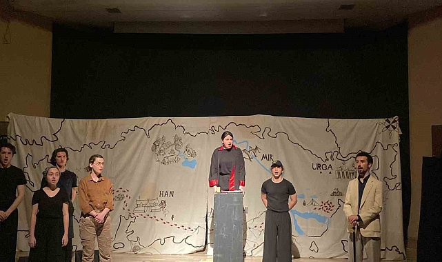 15. Uluslararası Tiyatro Festivali perdelerini açtı