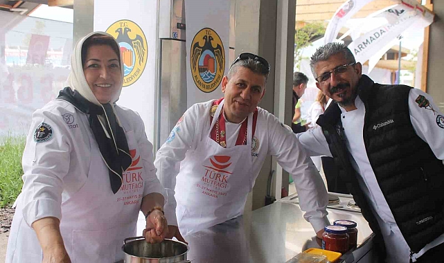 Alanya'nın tescilli lezzeti gülüklü çorba Ankara sofralarına taşındı