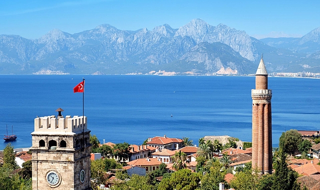 Antalya'da en yüksek fark hangi ilçede ?