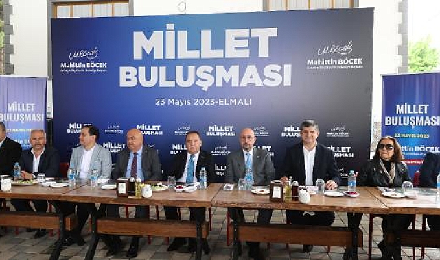 Başkan Böcek Elmalı ve Kaş'ta vatandaşlarla buluştu