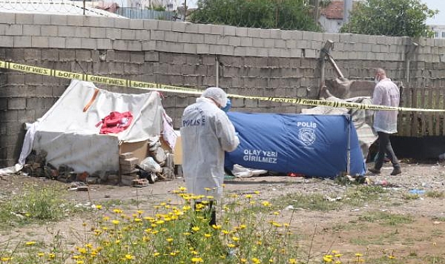 Boş arazide ölü bulundu