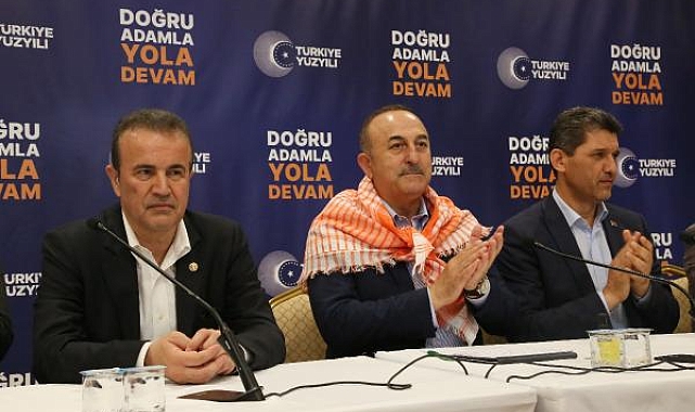 Çavuşoğlu: Ermenistan barış antlaşmasını imzalarsa biz de bazı olumlu adımlar atarız
