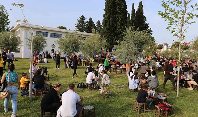 Eski fabrikanın eski trafo binası, yeni kitap yuvası oldu
