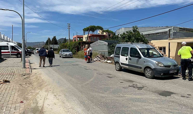 Gazipaşa'da hafif ticari araçla motosiklet çarpıştı: 1 yaralı