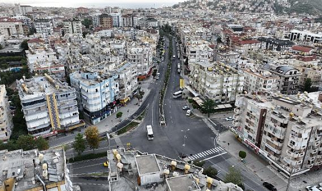 Hal kavşağı ve Yunus Emre Caddesi sil baştan yenilendi