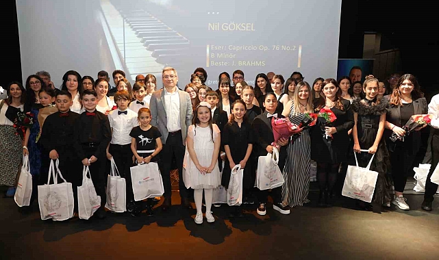 İsmail Baha Sürelsan Konservatuvarı öğrencilerinden konser