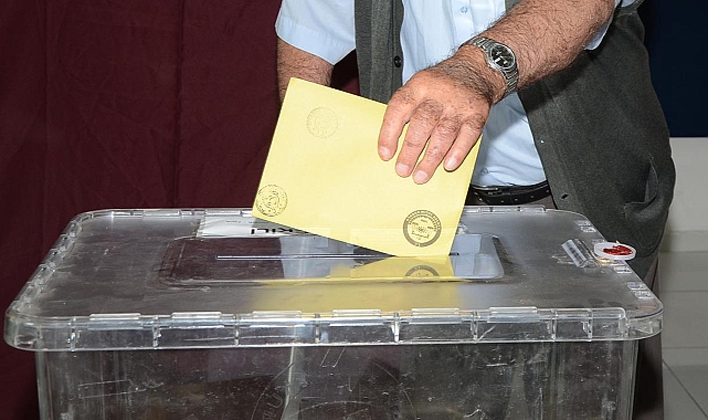 Kepez'de Kılıçdaroğlu önde çıktı