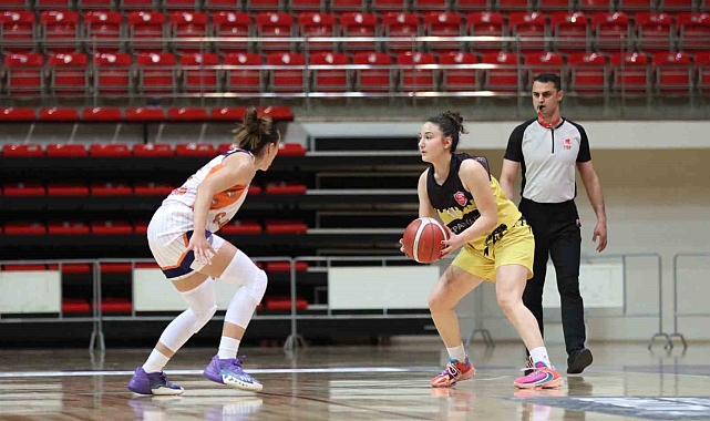Kepez'in potadaki sultanları zirve yarışında