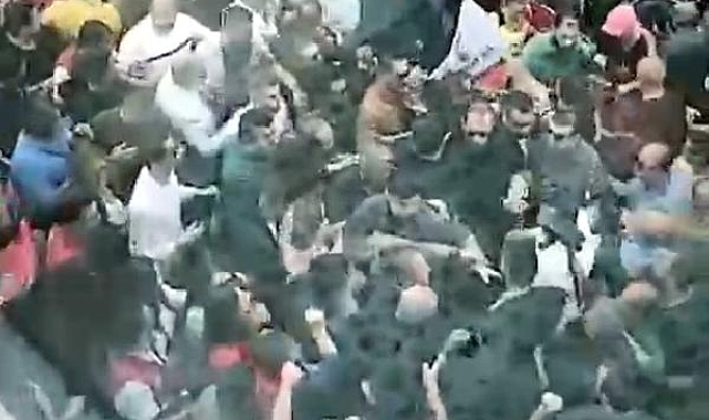 Muhittin Böcek'in esnaf ziyaretinde arbede yaşandı