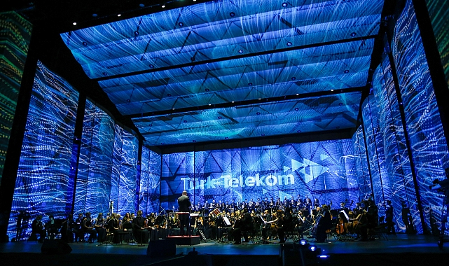 Opera Salonu Galası’na uluslararası iki ödül