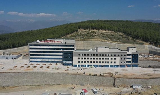 Seydikemer Devlet Hastanesi hasta kabulüne başladı