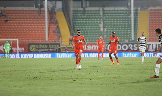 Spor Toto Süper Lig: Corendon Alanyaspor: 1 - Kasımpaşa: 3 (ikinci yarı)