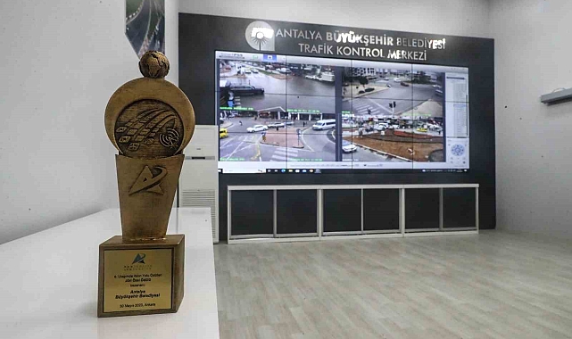 Akıllı Kavşak Kontrol Merkezi ödül aldı