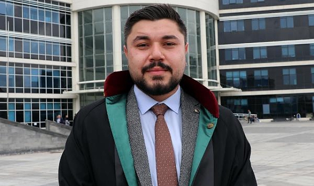 Alkol alınan masada oynatılan kız çocuğunun ailesinin avukatı: Yanlış yorumlandı