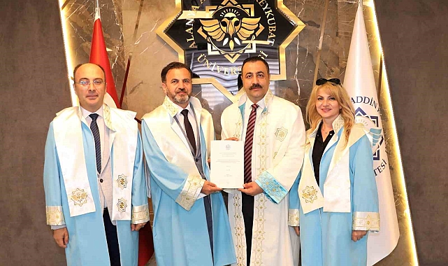 ALKÜ sağlık turizminden ilk doktora mezunu