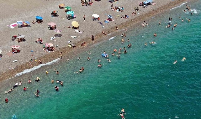 Antalya'da 300 bin kişilik hareketlilik