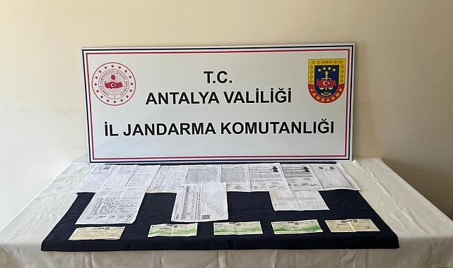 Antalya merkezli 3 ilde mal varlığını aklama operasyonu: 6 gözaltı
