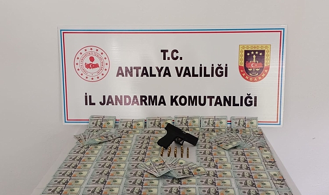 Antalya'da 85 bin sahte dolar ele geçirildi