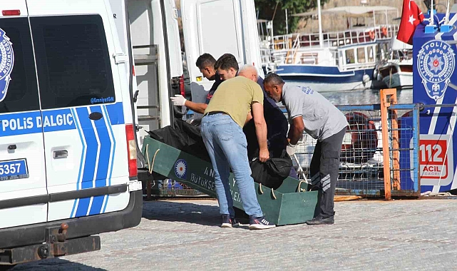 Antalya'da deniz yüzeyinde erkek cesedi bulundu
