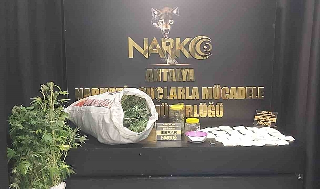 Antalya'da uyuşturucu tacirlerine operasyon: 26 tutuklama