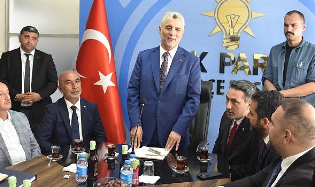 Bakan Bolat: Siyasi istikrar olursa, ekonomi daima yükselir