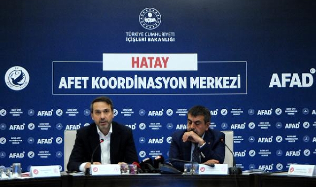 Bakanlar Bayraktar ve Tekin Hatay'da