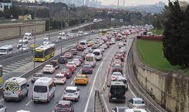 Bayram tatilinde yol hipnozuna dikkat