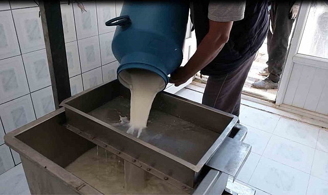 Büyükşehir Belediyesi'nden süt üreticilerine 6 tonluk süt soğutma tankı