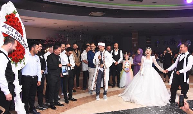 Damadın arkadaşlarından 'cenaze' töreni