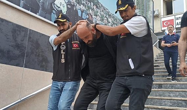 Fatih'te iki kişiyi öldüren saldırgan: Biber gazını denemek için sıkmıştım