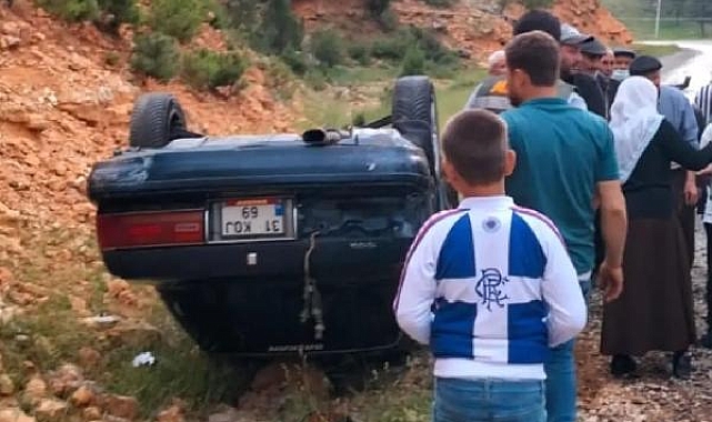 Genç Parti İl Başkanı ve oğlu kaza yaptı, durumları nasıl ?