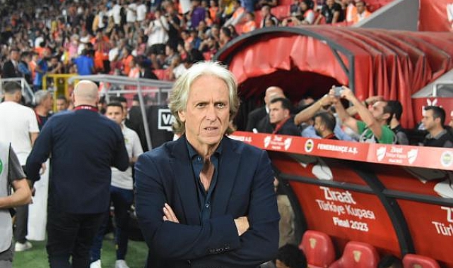 Jorge Jesus kupa ile veda etti 