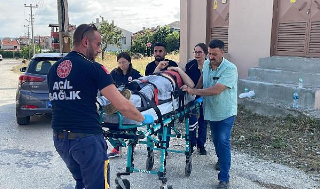 Kamyonetin çarptığı motosikletin kasksız sürücüsü ağır yaralandı