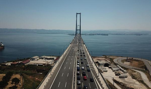 Osmangazi Köprüsü'nde bayram tatili yoğunluğu